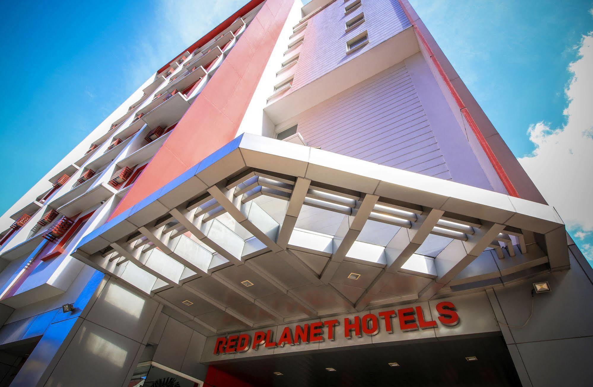 Red Planet Makati Avenue Manila Hotel Makati City