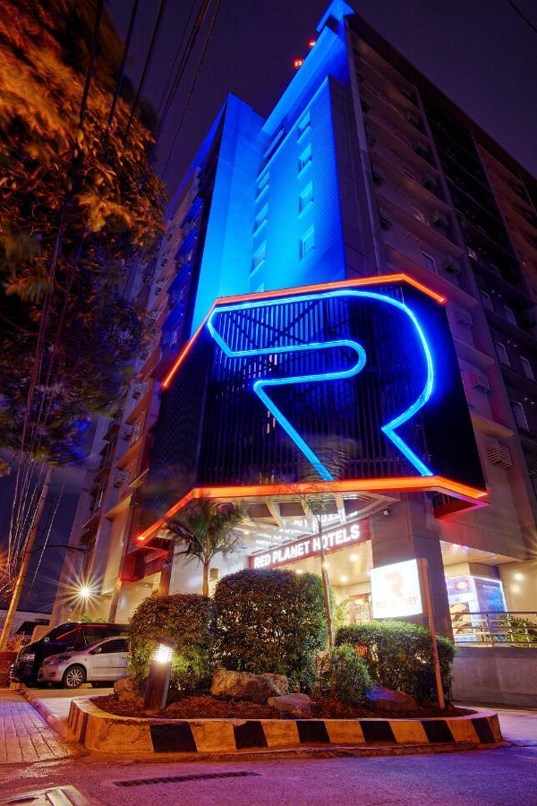 Hotel Red Planet Makati Avenue Manila 3*